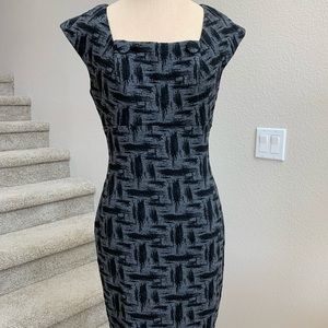 Knee-length Dress with Cap Sleeves